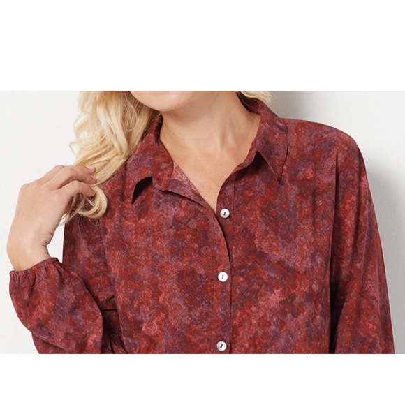 LOGO by Lori Goldstein Stretch Woven Button Front Blouse Abstract Mosaic Print - Picture 2 of 9